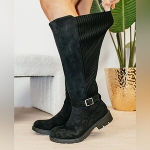 Corkys hay there boots